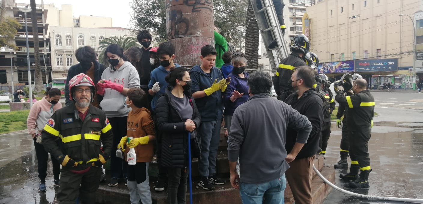 Sácale la mugre a Valparaíso